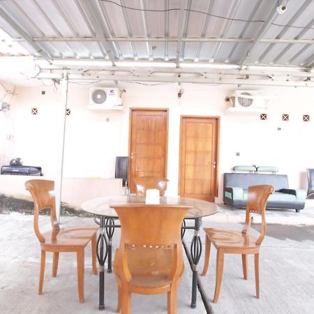 Oyo 91490 Hotel Rumah Kita Cirebon Εξωτερικό φωτογραφία