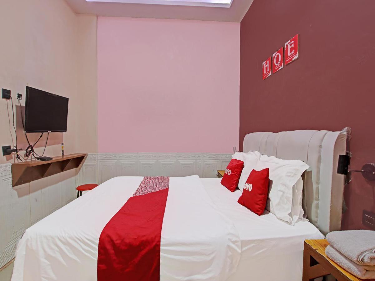 Oyo 91490 Hotel Rumah Kita Cirebon Εξωτερικό φωτογραφία
